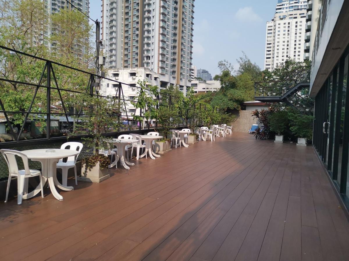 Anya Nana At Sukhumvit Bangkok Hotel Kültér fotó