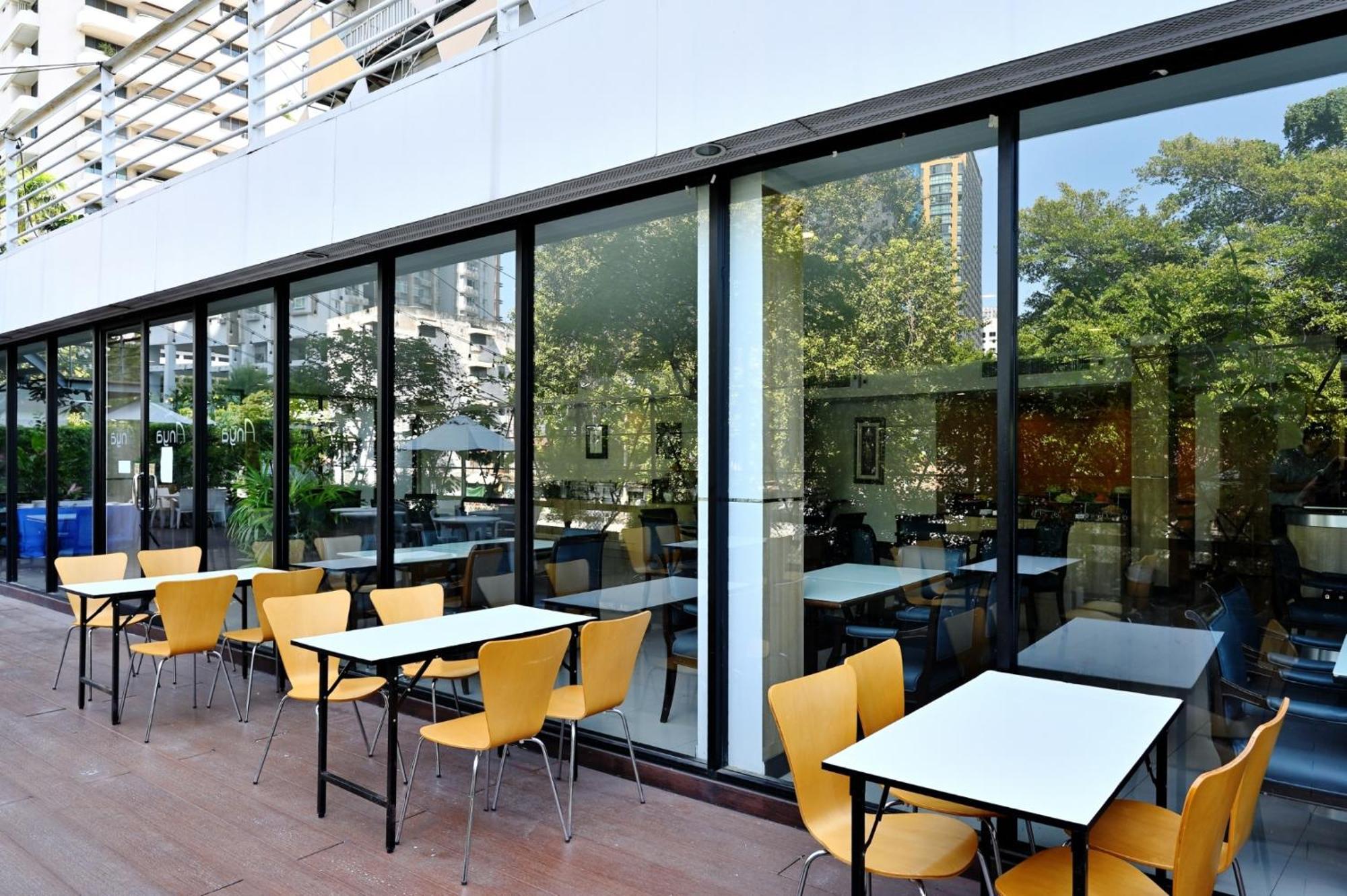Anya Nana At Sukhumvit Bangkok Hotel Kültér fotó